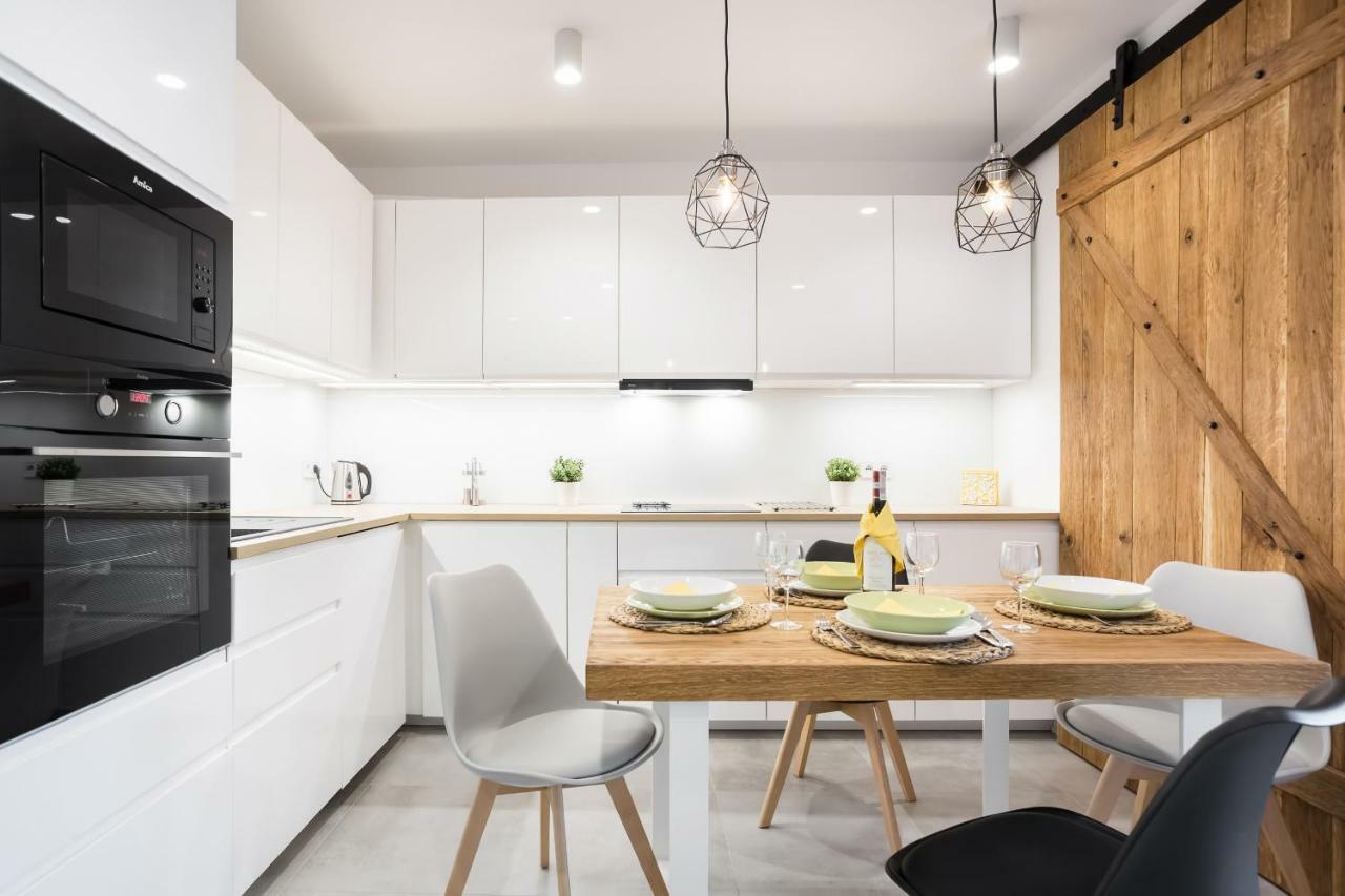 Apartments Poznan Niedzialkowskiego By Noclegi Renters Εξωτερικό φωτογραφία